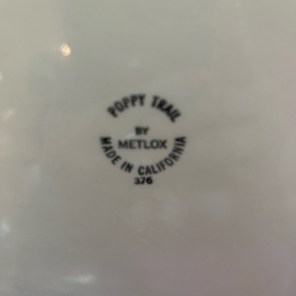 Vintage Poppytrail by Metlox large platter in Grape Arbor pattern. Hard to find! - Picture 4 of 4